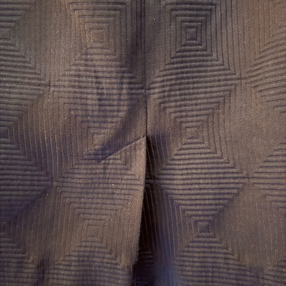 Calvin Klein Black Textured Pencil Skirt - Picture 3 of 7